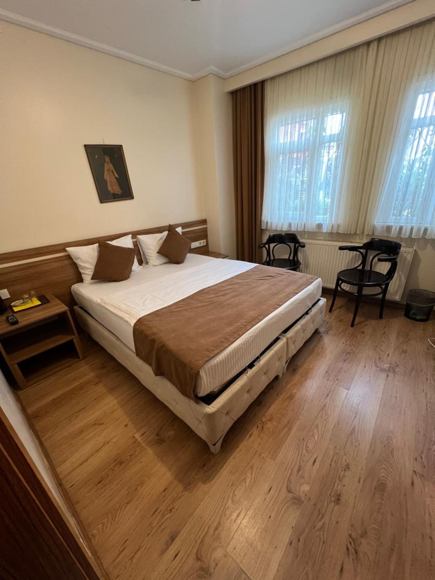 Aycan Sultan Apart Hotel Istanboel Buitenkant foto
